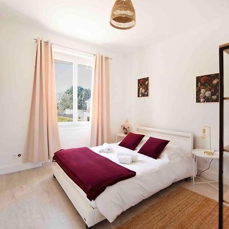 Jolie Maison Sur Orleans, Parking & Climatisation ภายนอก รูปภาพ